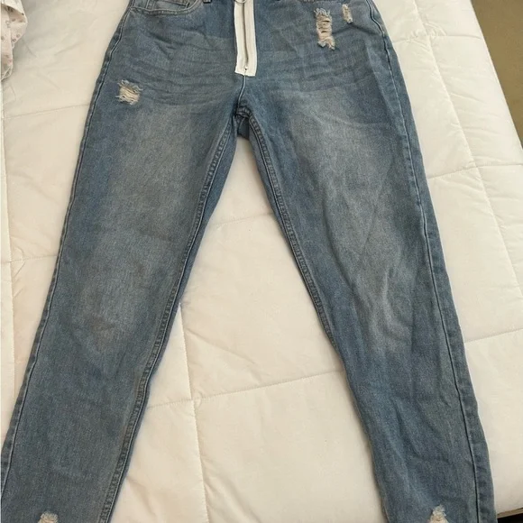 princess polly high waisted jeans - Picture 4 of 5